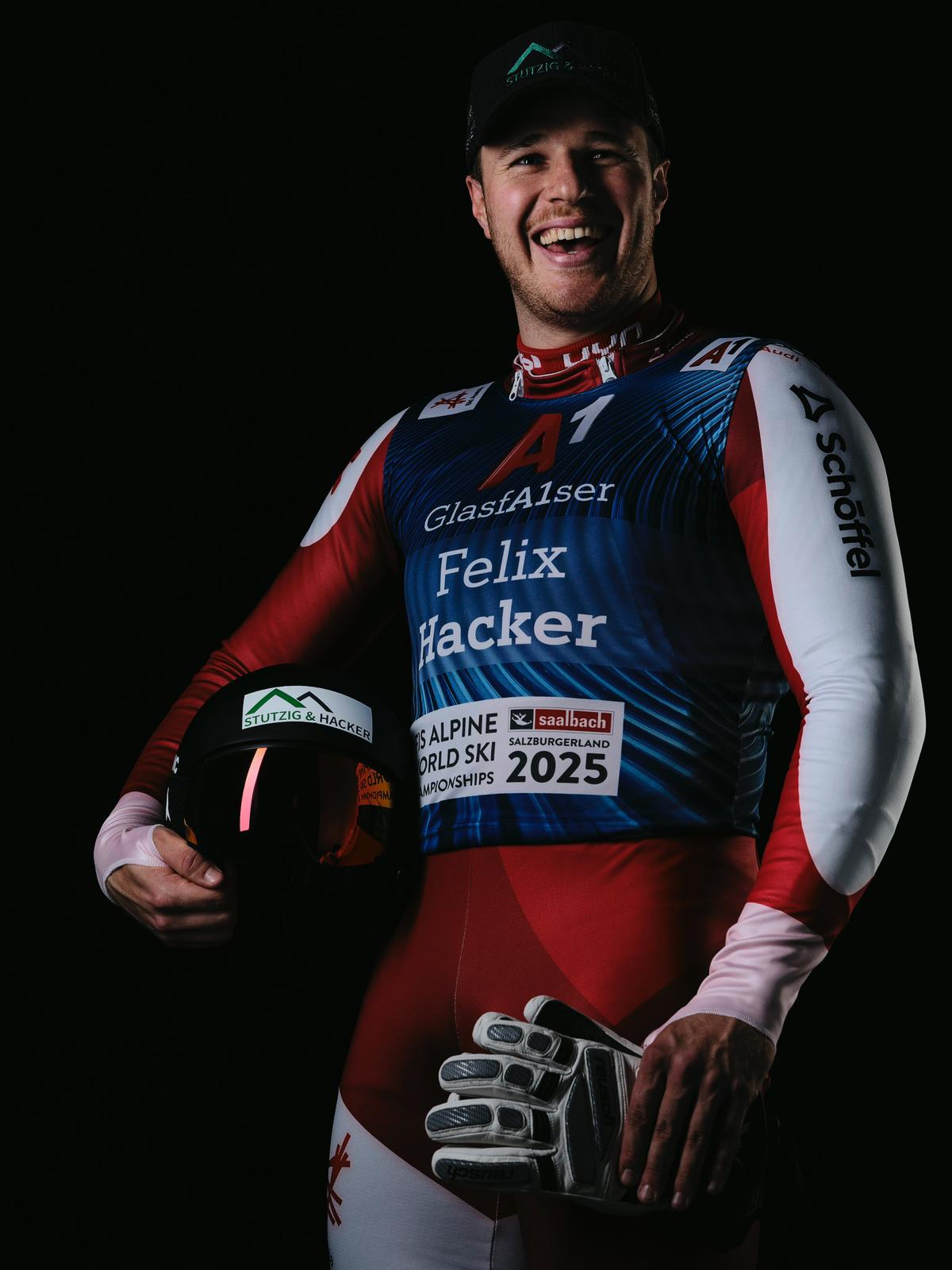 Felix Hacker im Rennanzug